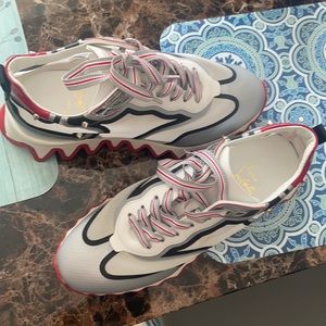 🔥🔥🔥 🗣SOLD OUT‼️‼️‼️CHRISTIAN LOUBOUTIN SNEAKERS